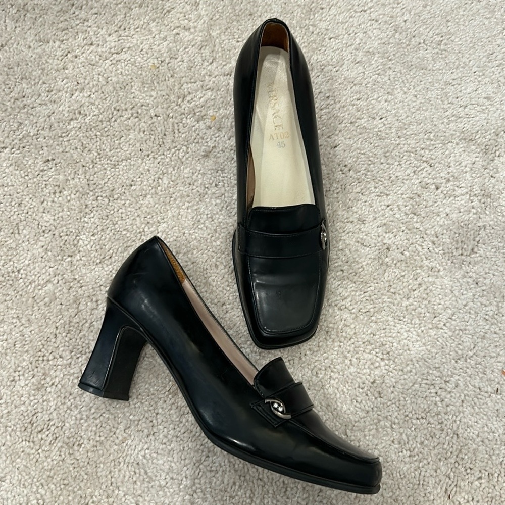 Great condition Versace black leather pumps size 7 1/2 with silver buckle